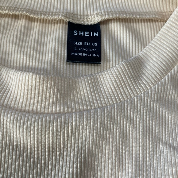 Tan Ribbed Asymmetrical Front Scrunched Top Juniors Large - Picture 6 of 11